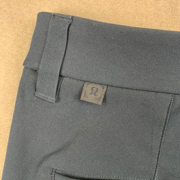 Lululemon Mens Shorts 31 Navy Blue Chino ABC Commission Relaxed Warpstreme 11" - Picture 7 of 8